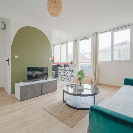Complete 1Br With Balcony Only 5 Min. On Foot To Metro By Doorman Apartment Saint-Ouen  ภายนอก รูปภาพ